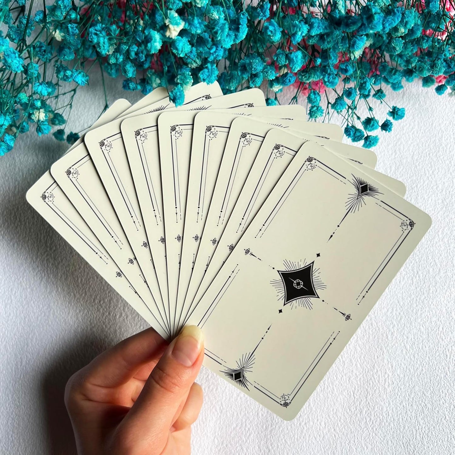 Daydream Tarot Cards for Beginners, Tarot Deck Surreal Dreamlike Style, Fortune Telling Cards