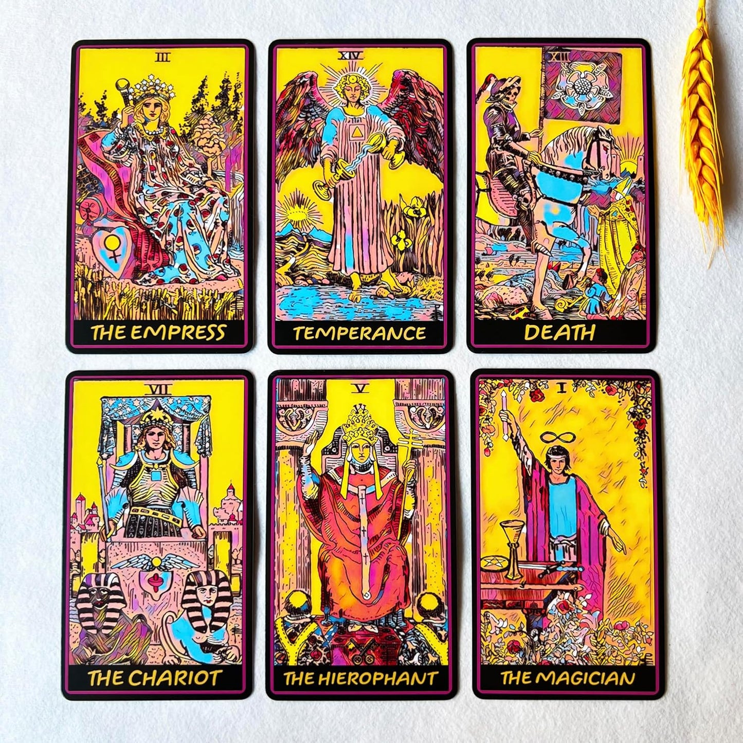 The Pop-Art Tarot Cards for Beginners – Tarot Cards with Guide Book, Tarot Cards Aesthetic,Positive Tarot Cards